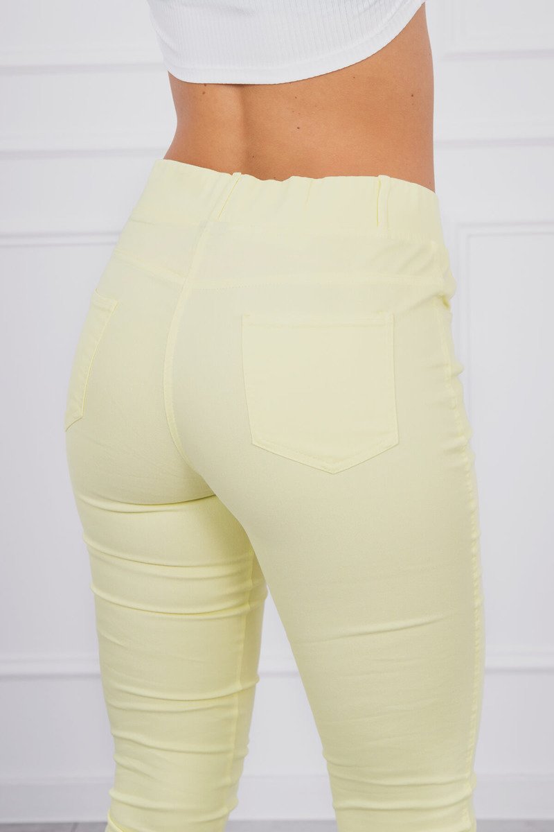 Blugi Skinny Cu Buzunare In Spate Blugi Skinny Cu Buzunare In Spate