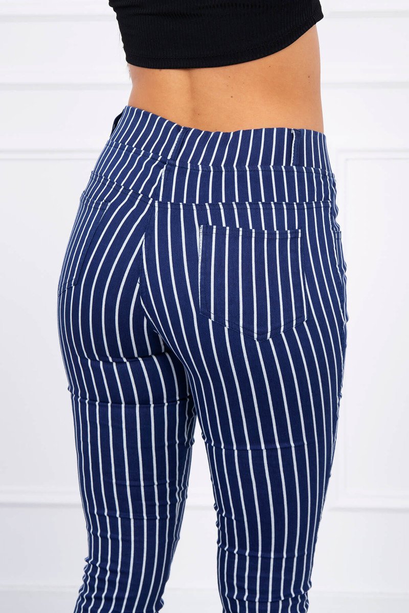 Pantaloni Cu Dungi Verticale Pantaloni Cu Dungi Verticale