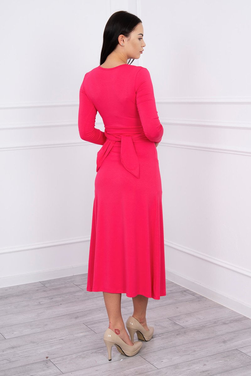 Rochie Elegantă Cu Decolteu Rochie Elegantă Cu Decolteu